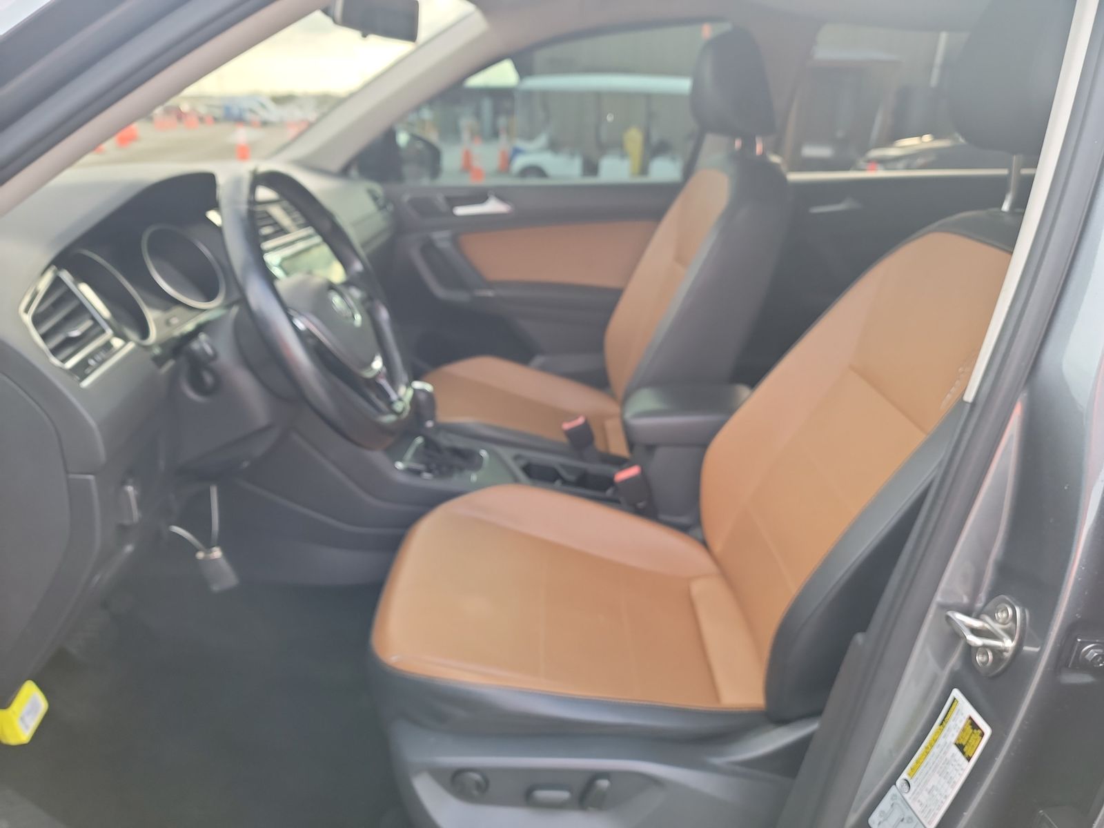 2018 Volkswagen Tiguan 2.0T SE FWD