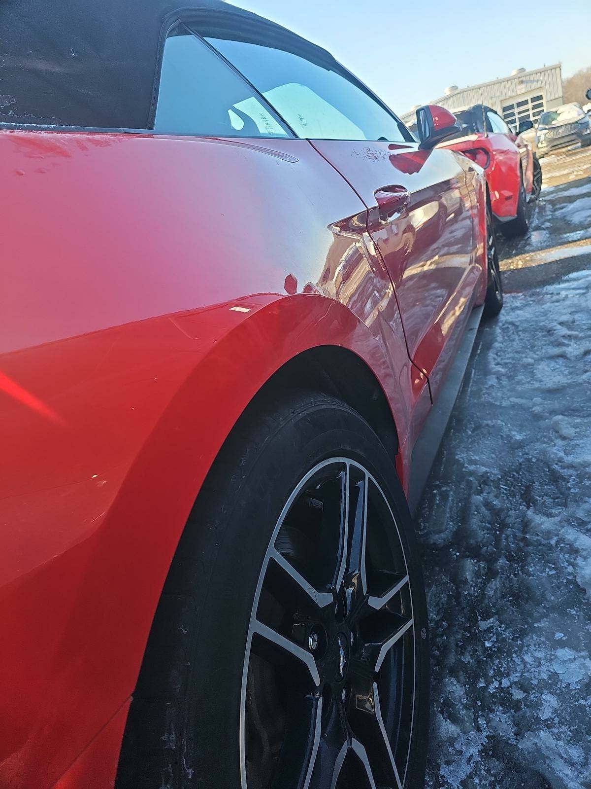 2022 Ford Mustang EcoBoost Premium RWD