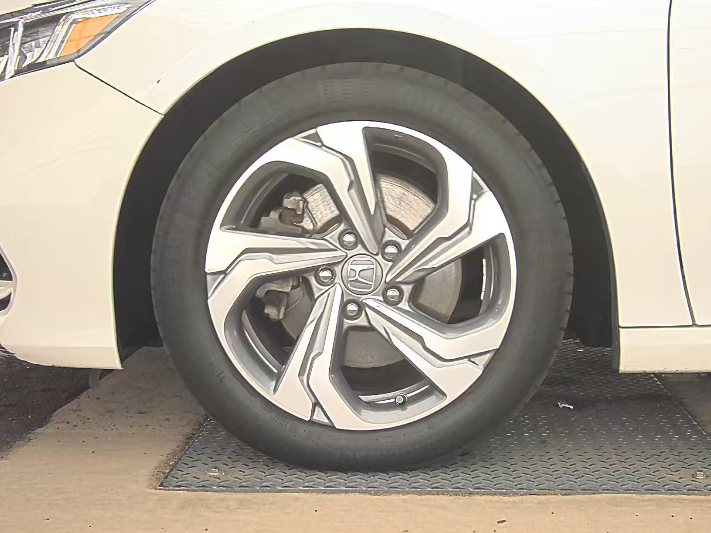 2018 Honda Accord EX-L FWD