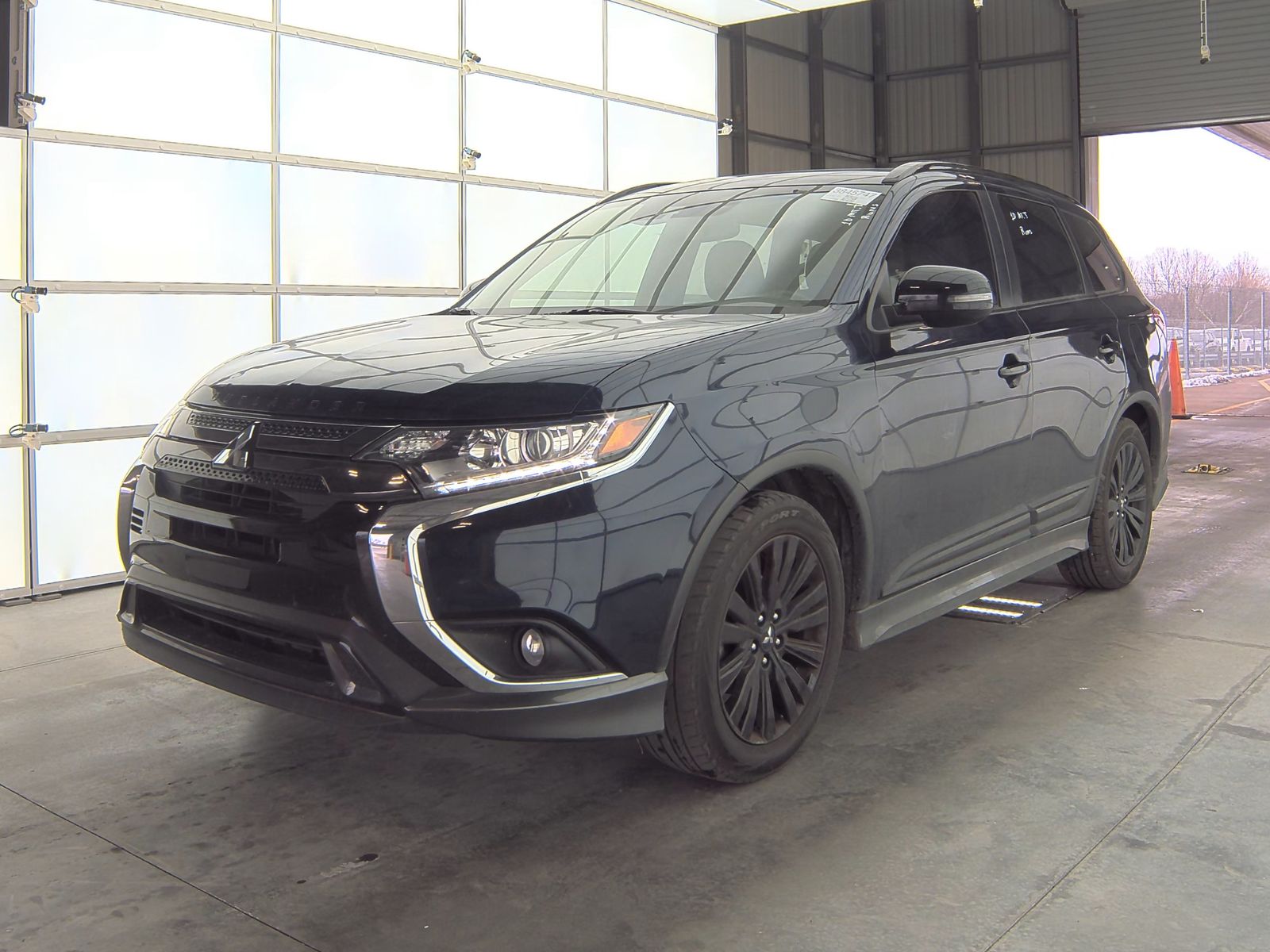 2020 Mitsubishi Outlander LE FWD