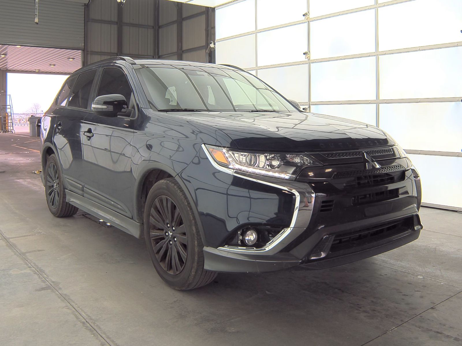 2020 Mitsubishi Outlander LE FWD