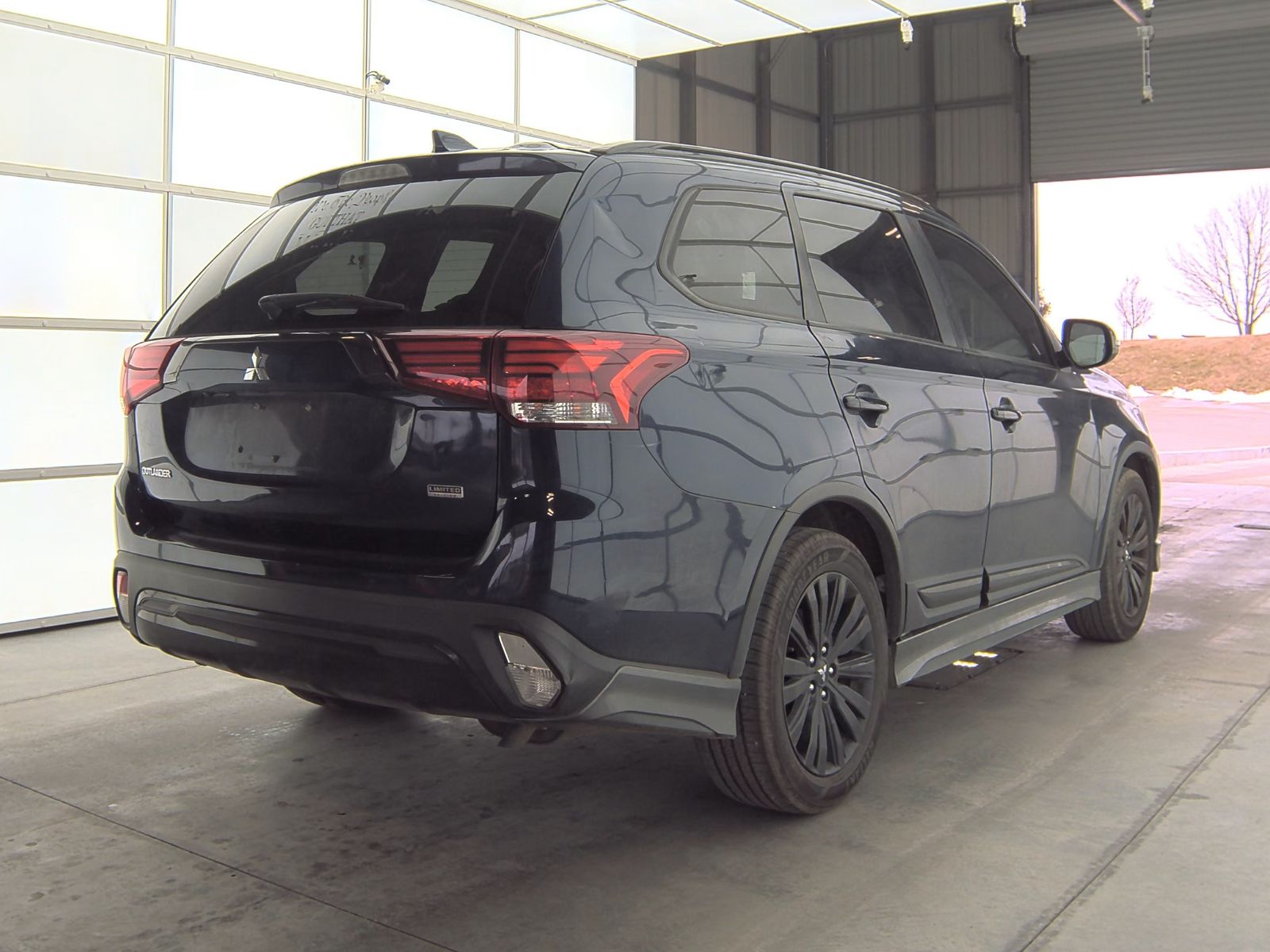 2020 Mitsubishi Outlander LE FWD