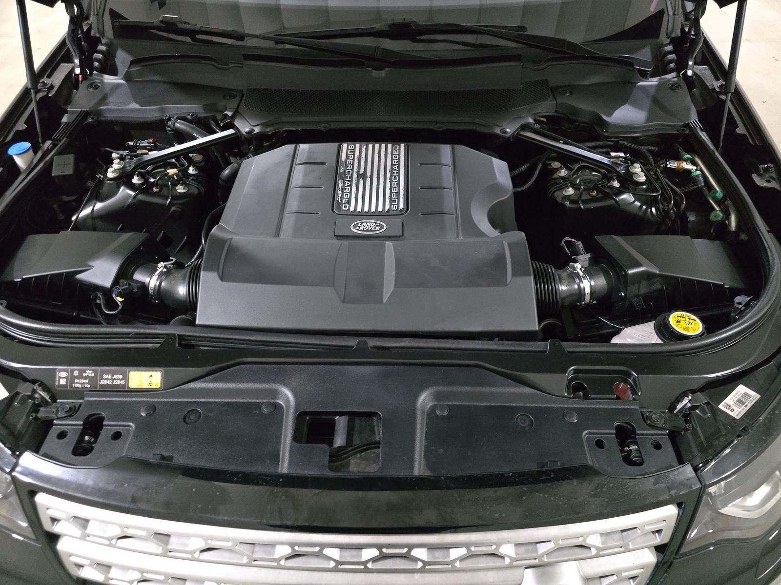 2020 Land Rover Discovery HSE Luxury AWD