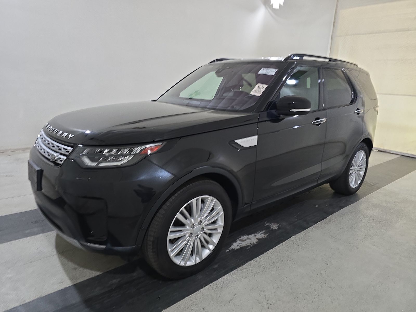 2020 Land Rover Discovery HSE Luxury AWD