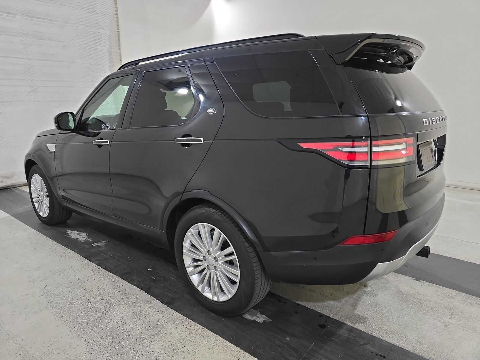 2020 Land Rover Discovery HSE Luxury AWD