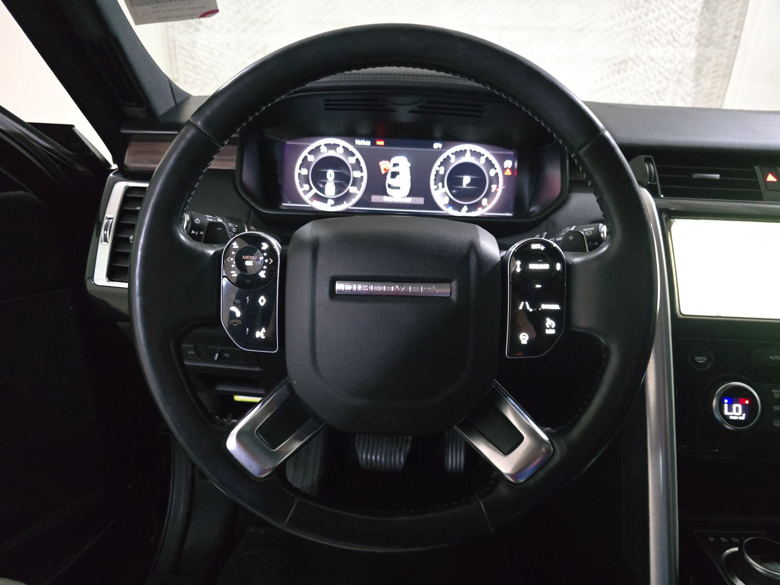 2020 Land Rover Discovery HSE Luxury AWD