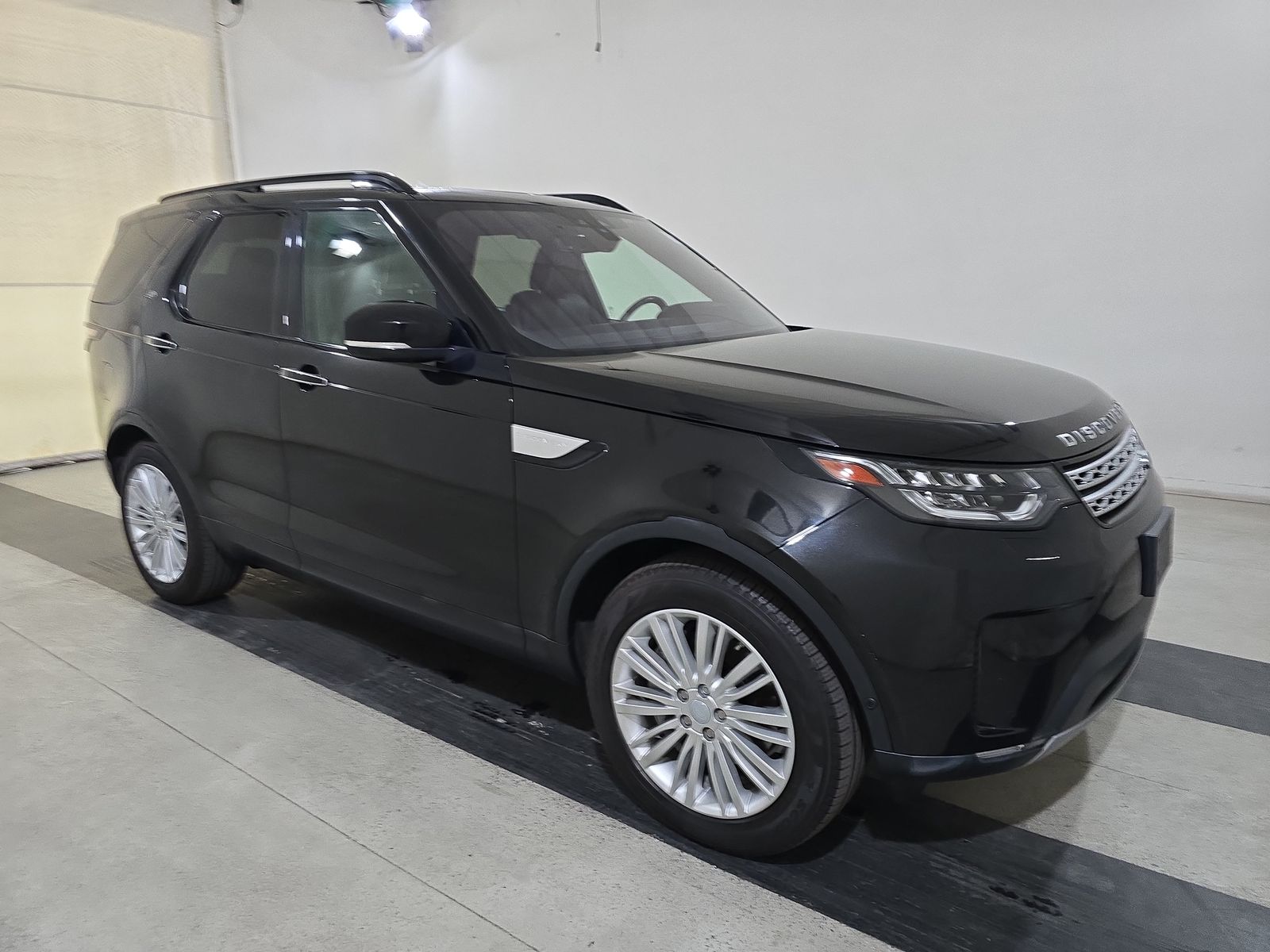 2020 Land Rover Discovery HSE Luxury AWD