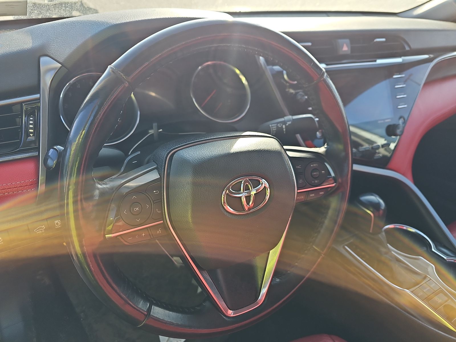 2020 Toyota Camry XSE FWD
