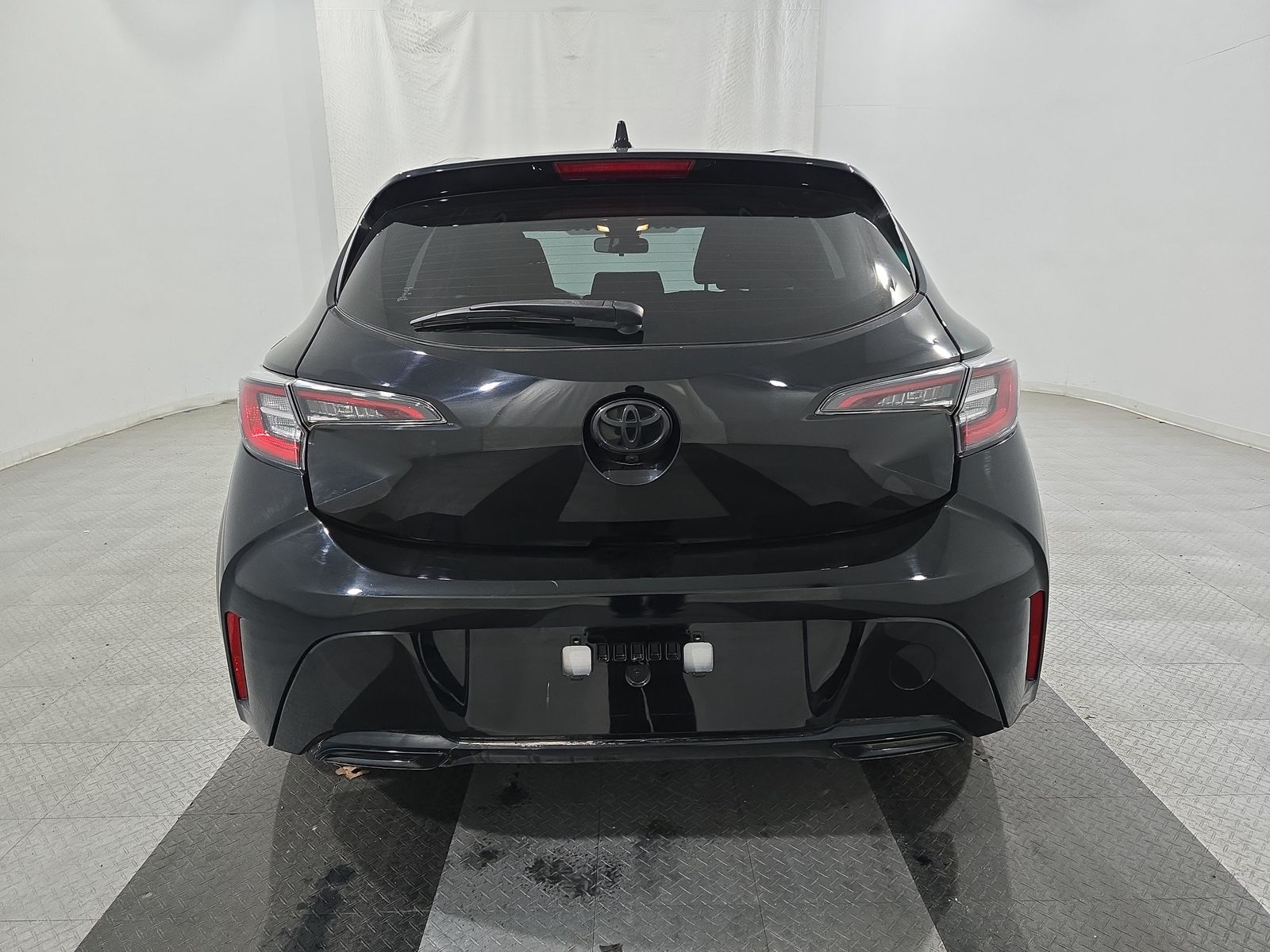 2021 Toyota Corolla SE Nightshade Edition FWD