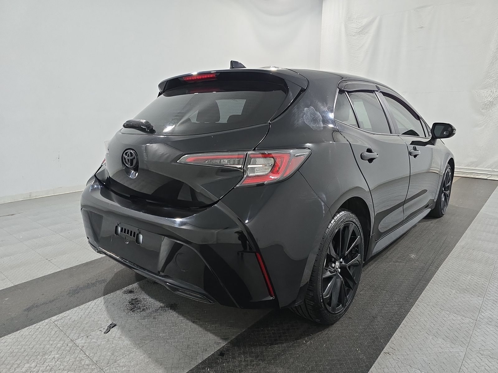 2021 Toyota Corolla SE Nightshade Edition FWD