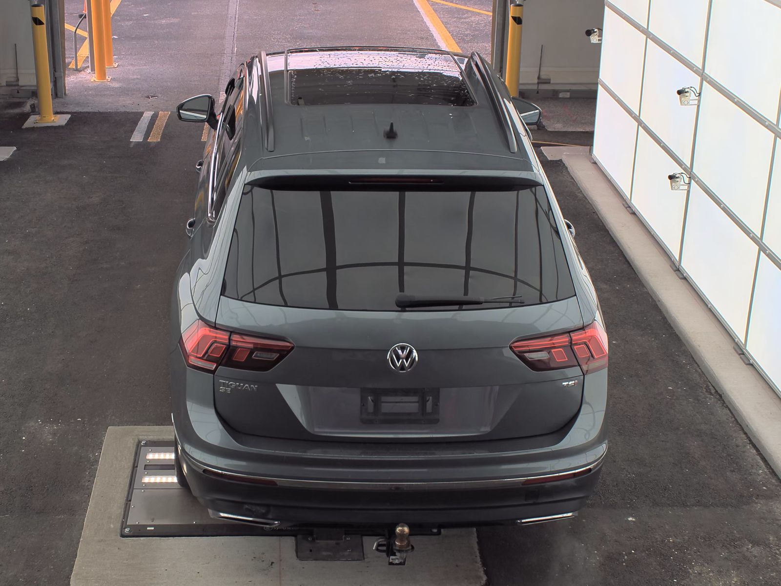 2018 Volkswagen Tiguan 2.0T SE FWD