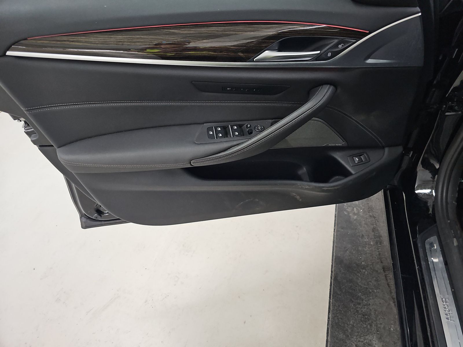 2022 BMW 5 Series 530i xDrive AWD