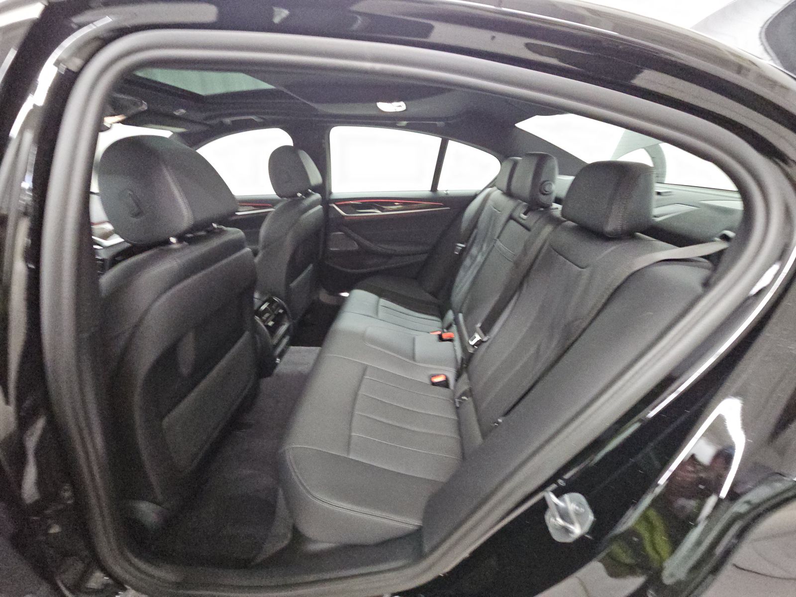 2022 BMW 5 Series 530i xDrive AWD