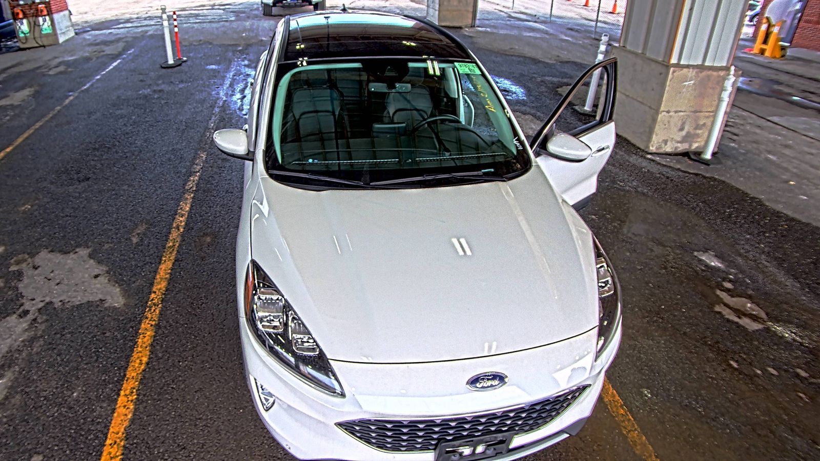 2022 Ford Escape Titanium AWD