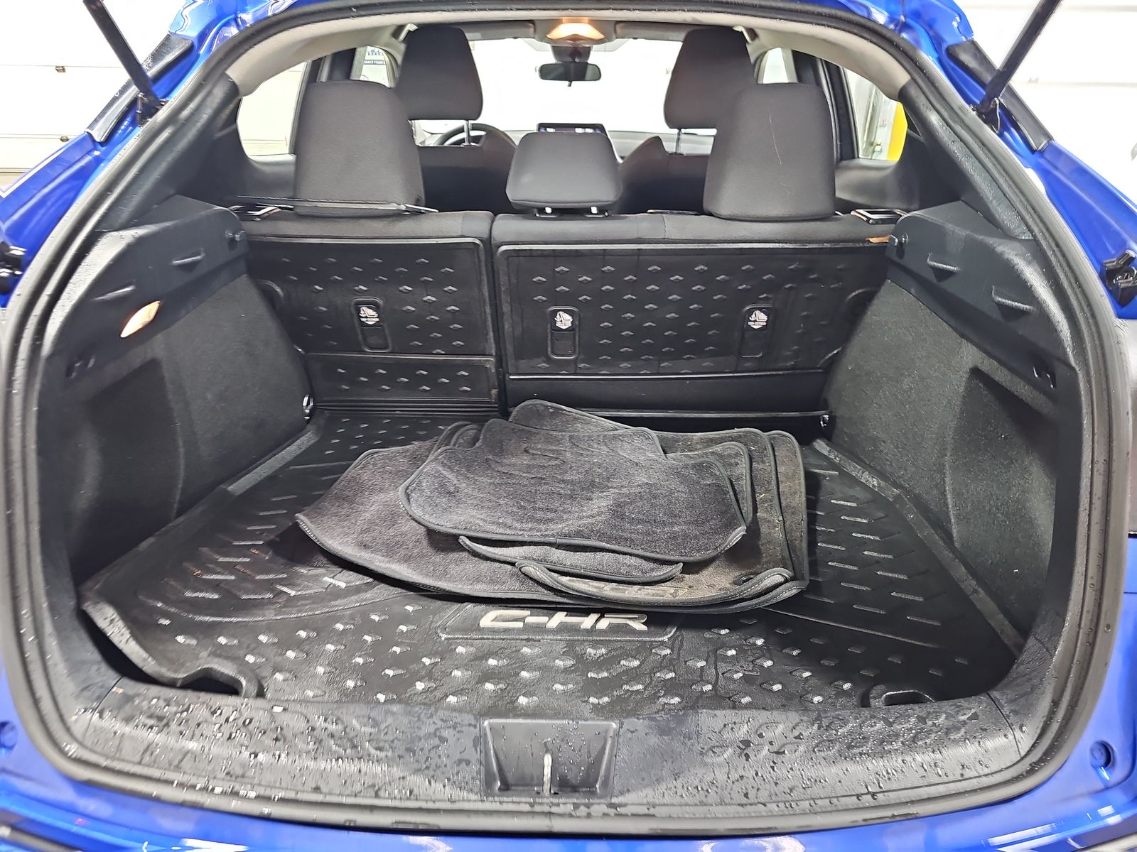 2020 Toyota C-HR LE FWD