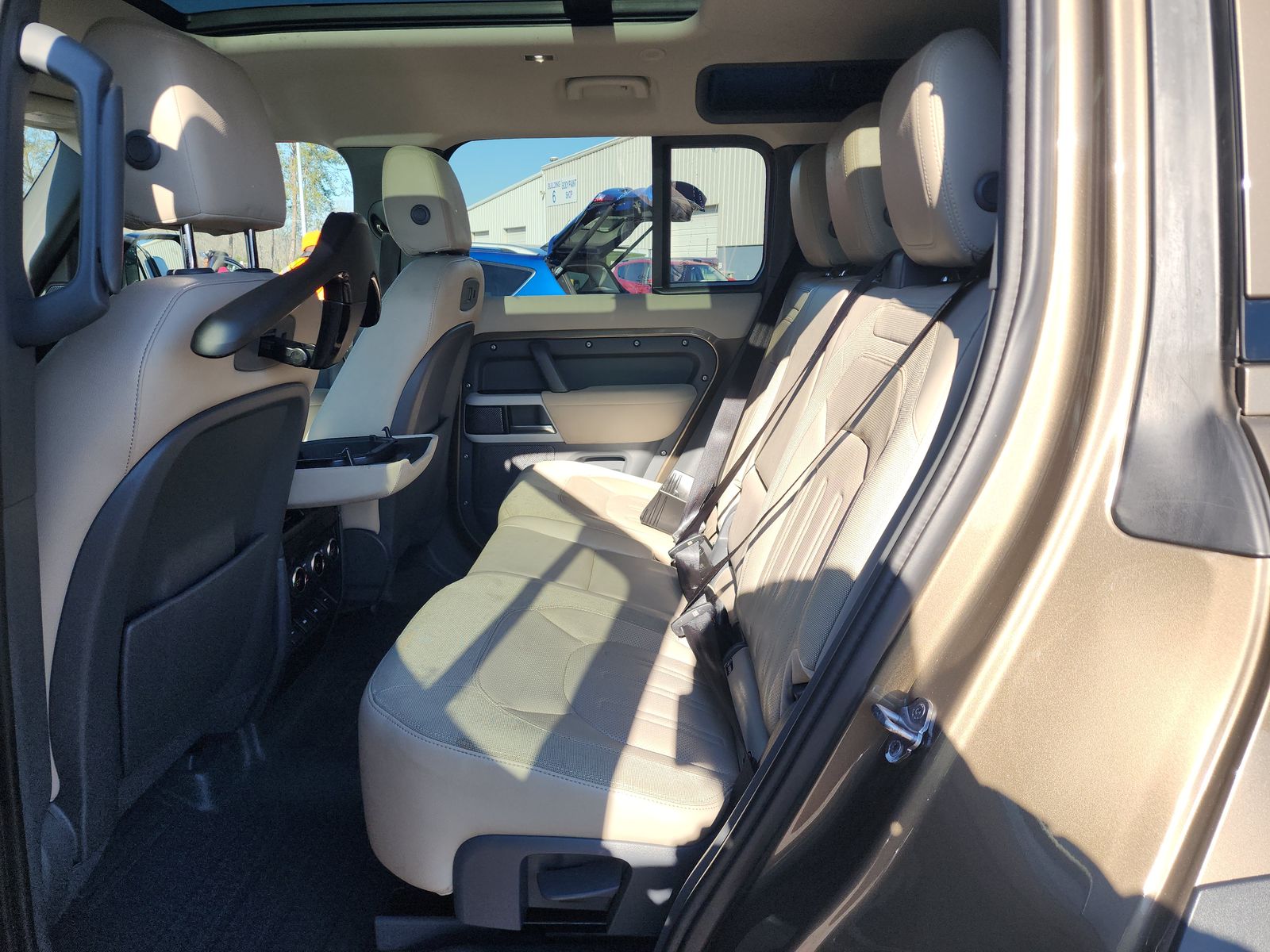 2020 Land Rover Defender 110 First Edition AWD