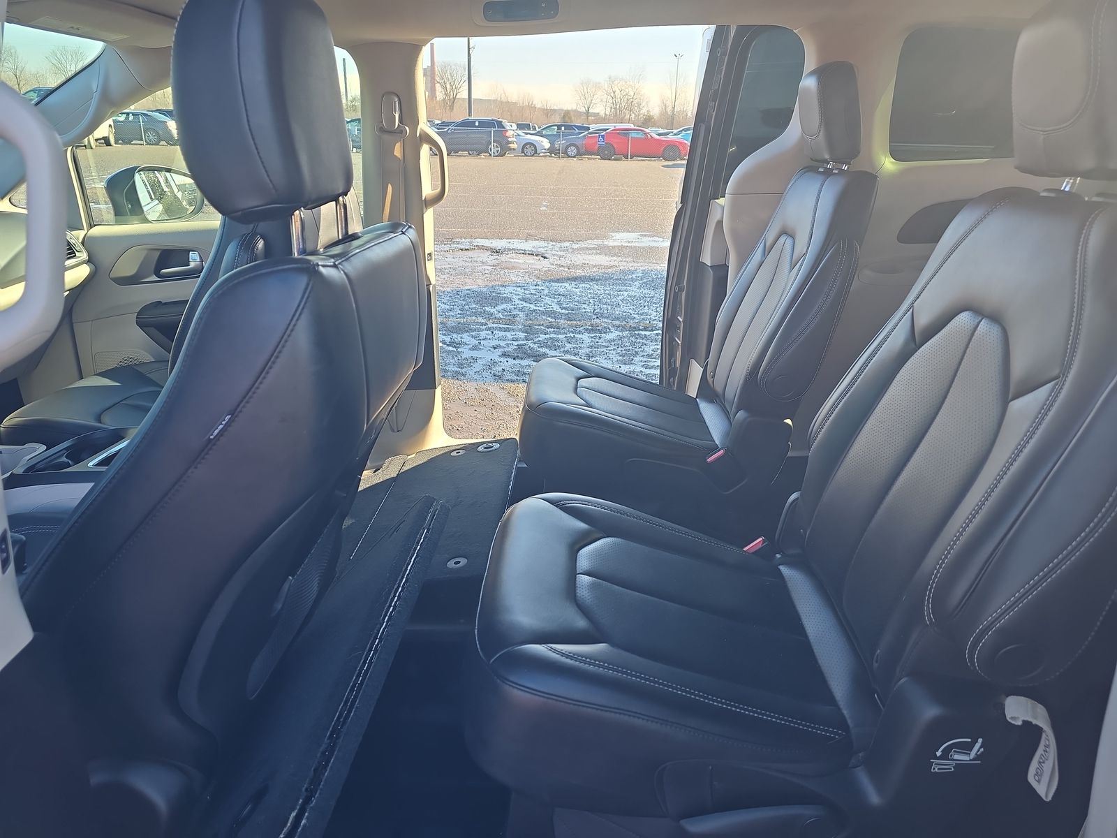 2023 Chrysler Pacifica Touring L FWD