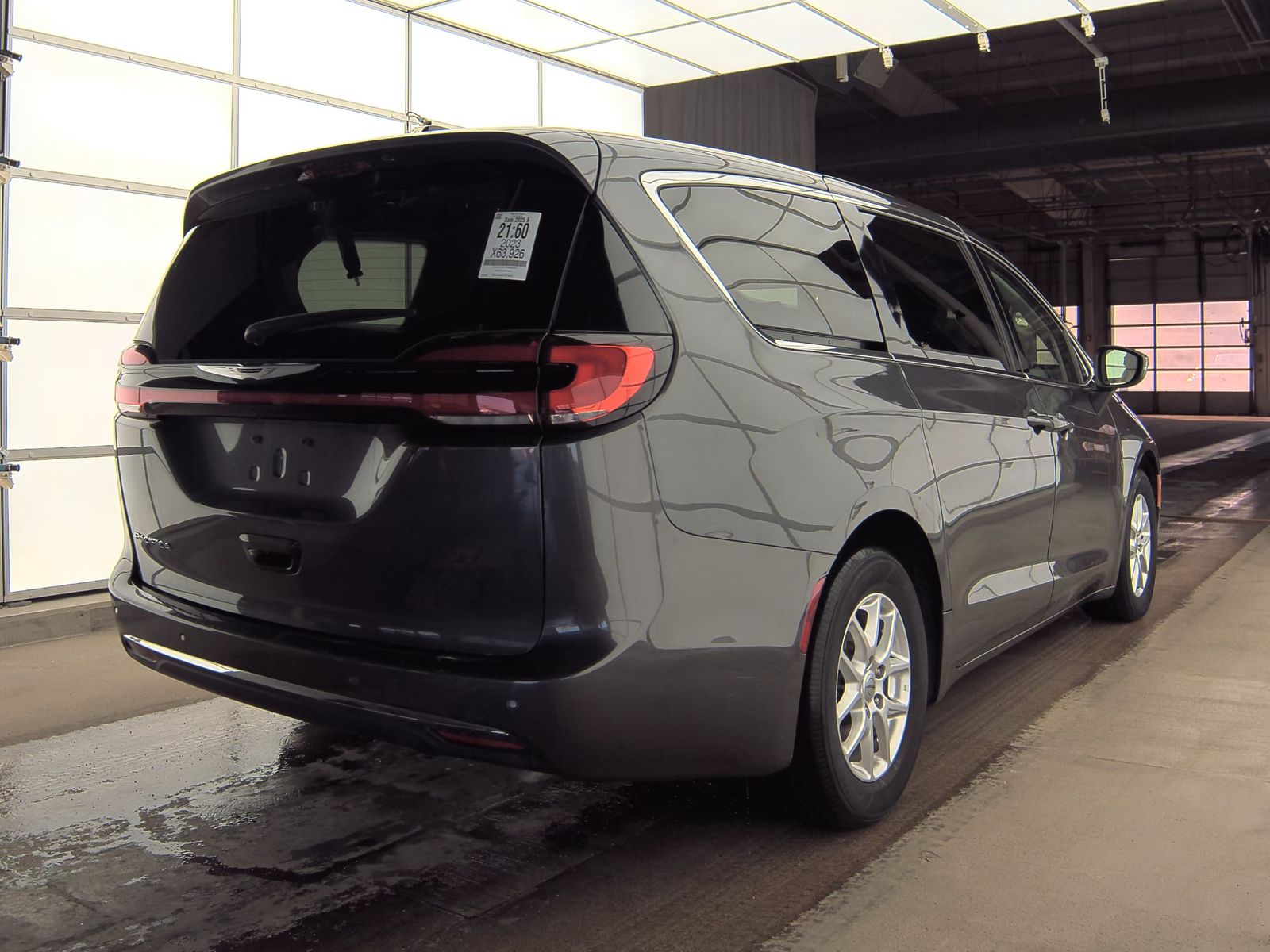 2023 Chrysler Pacifica Touring L FWD
