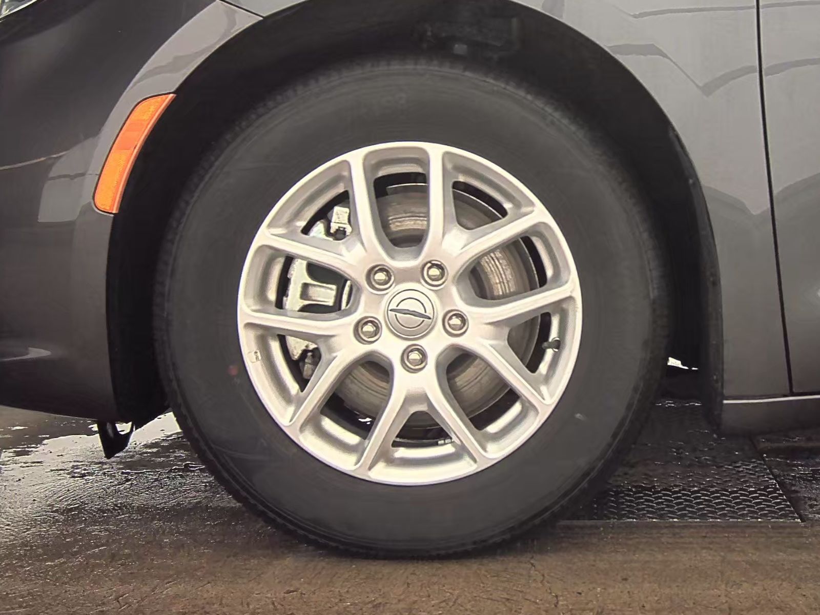 2023 Chrysler Pacifica Touring L FWD