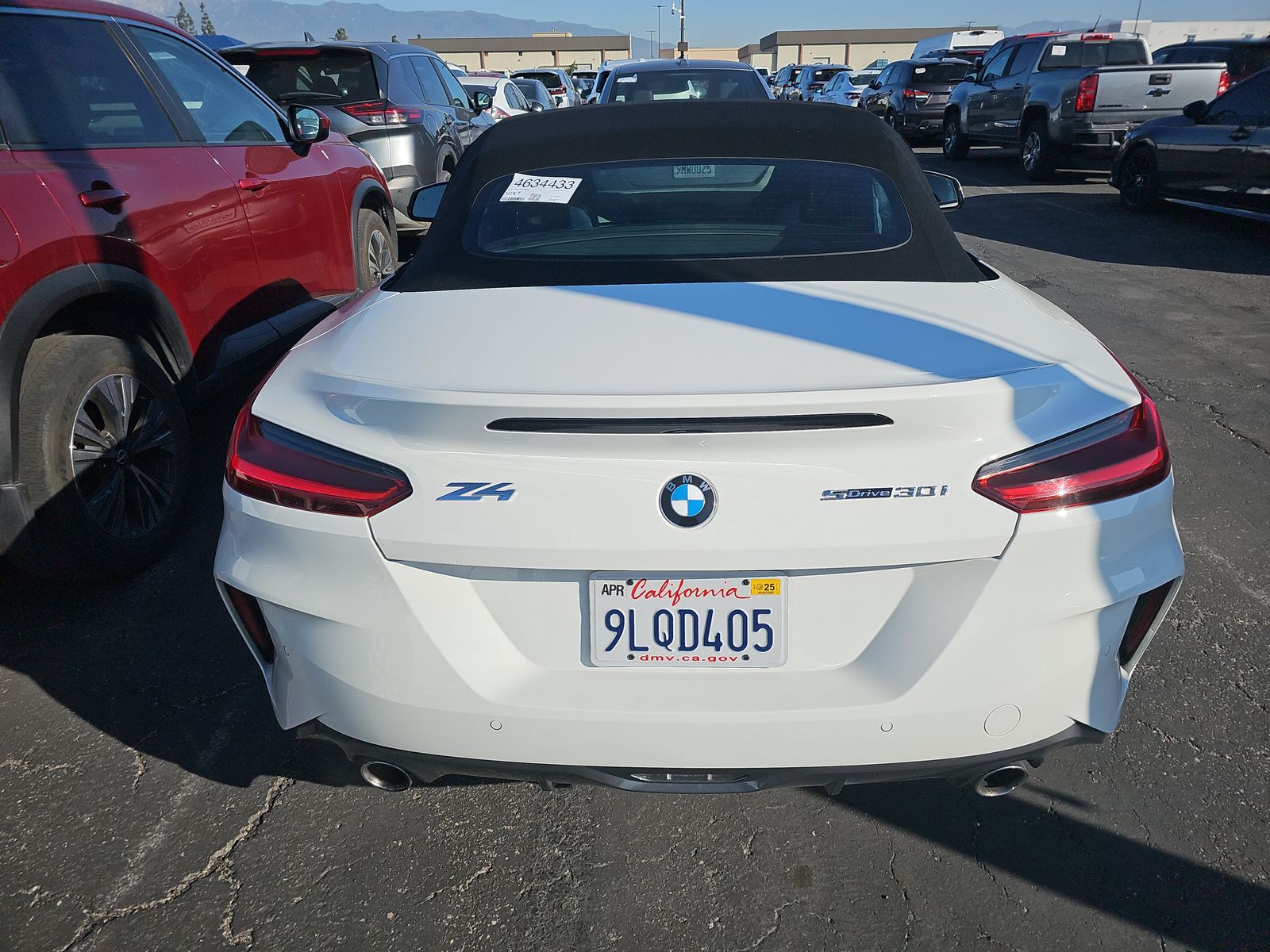 2025 BMW Z4 sDrive30i RWD