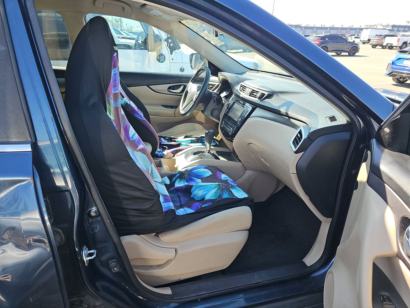 2016 Nissan Rogue SV FWD