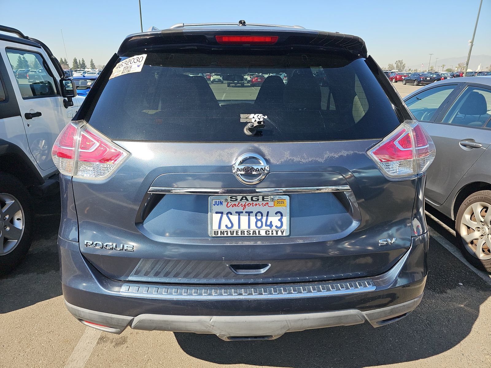 2016 Nissan Rogue SV FWD