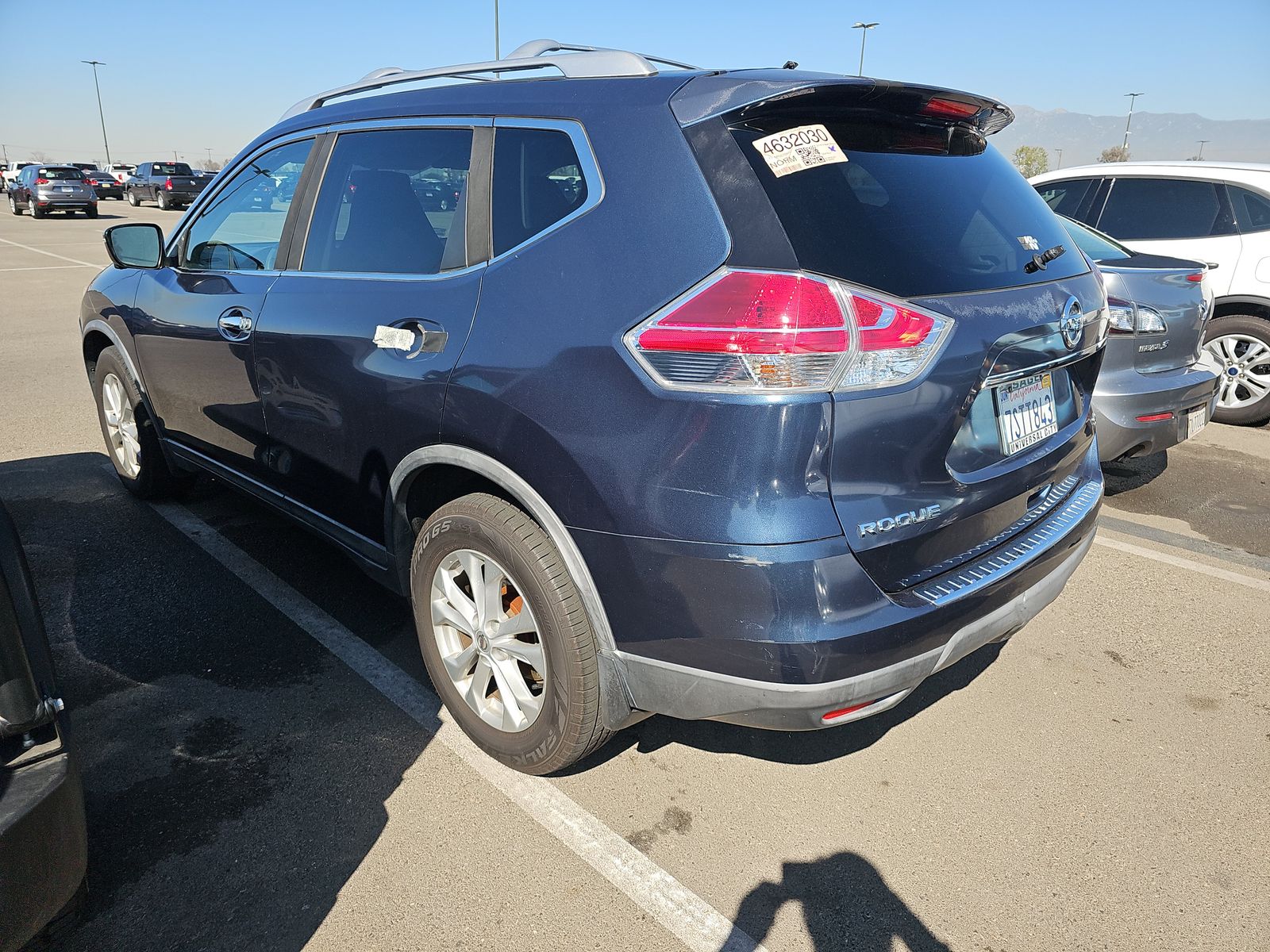 2016 Nissan Rogue SV FWD