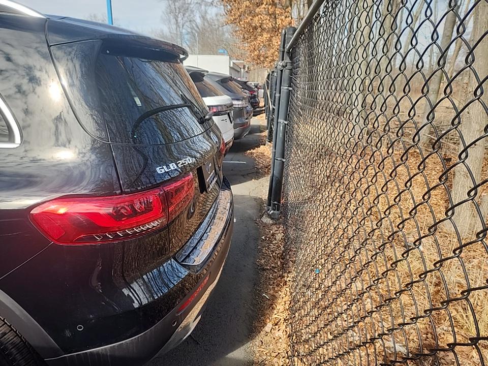 2023 Mercedes-Benz GLB GLB 250 AWD