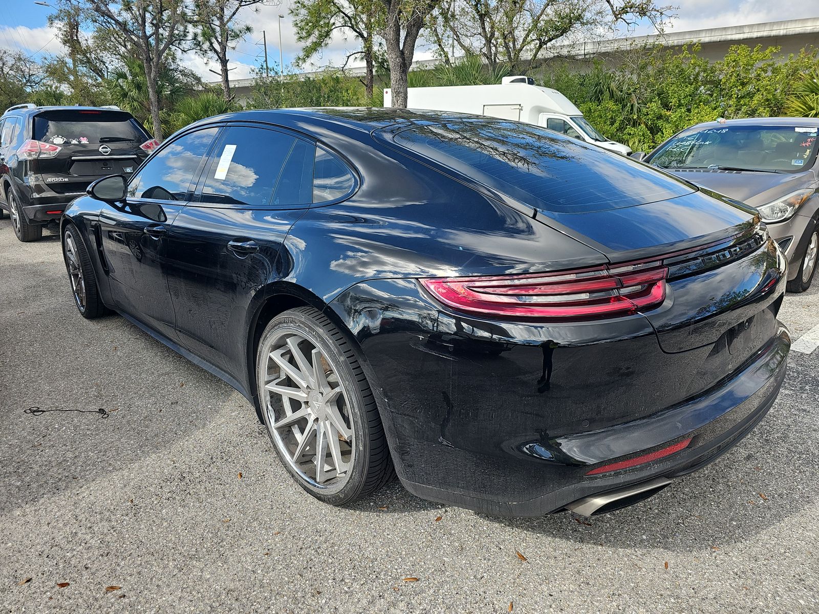2019 Porsche Panamera Base RWD
