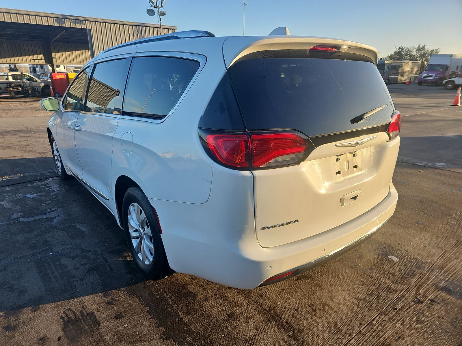 2019 Chrysler Pacifica Touring L FWD