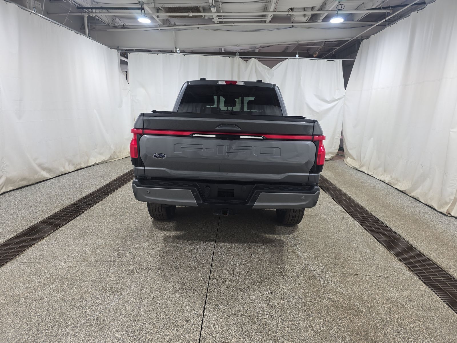 2022 Ford F-150 Lightning LARIAT AWD
