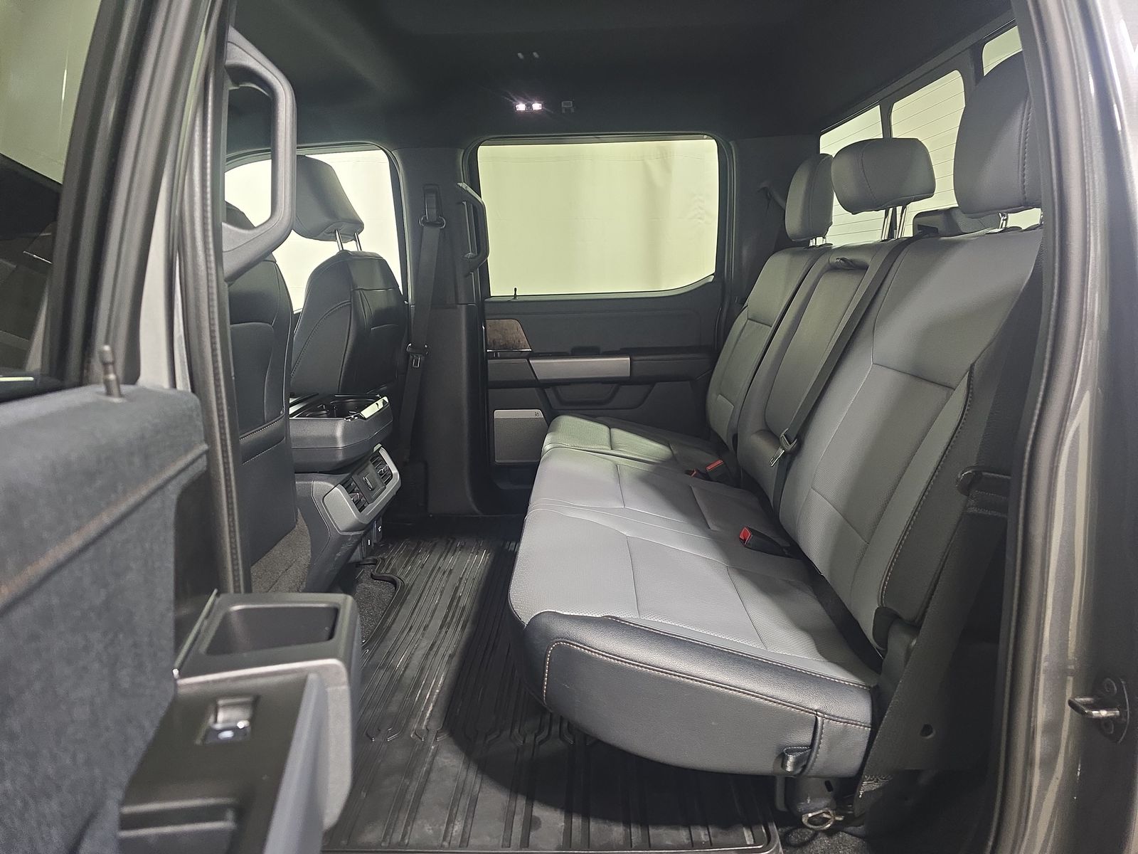 2022 Ford F-150 Lightning LARIAT AWD