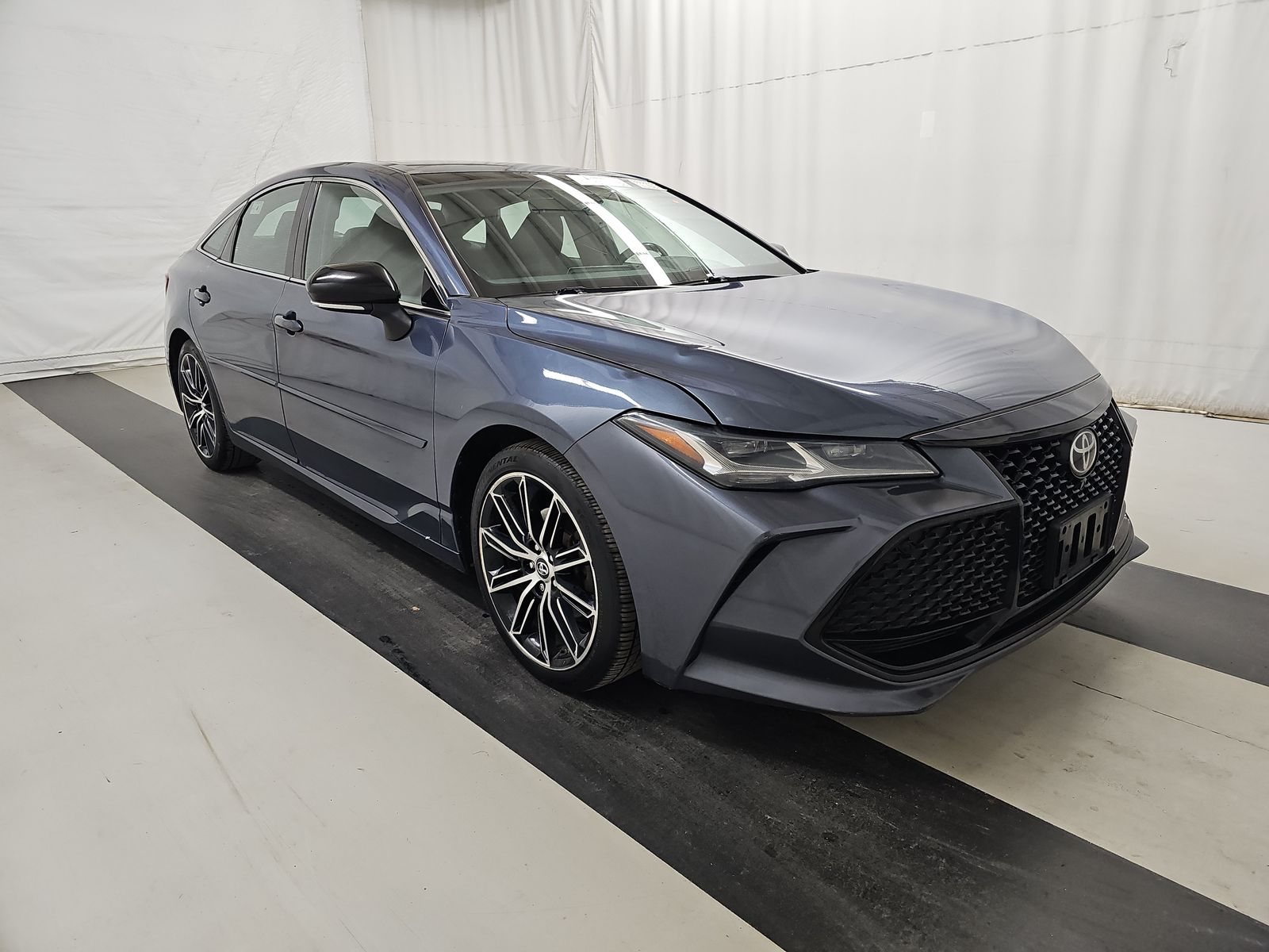 2019 Toyota Avalon Touring FWD