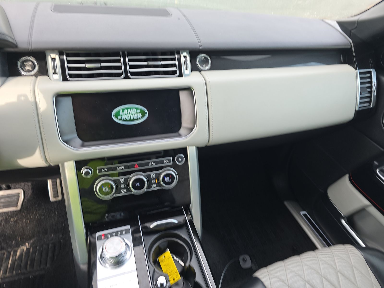 2017 Land Rover Range Rover SVAutobiography Dynamic AWD