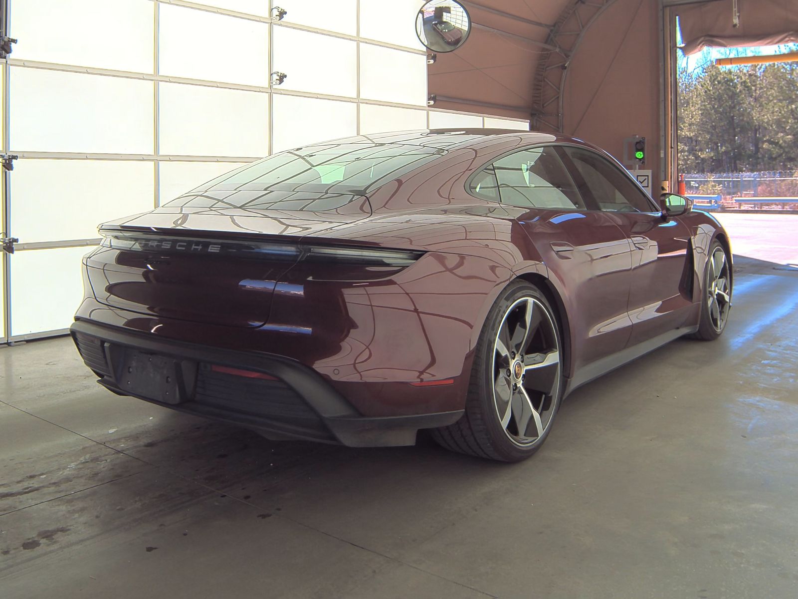 2022 Porsche Taycan Base RWD