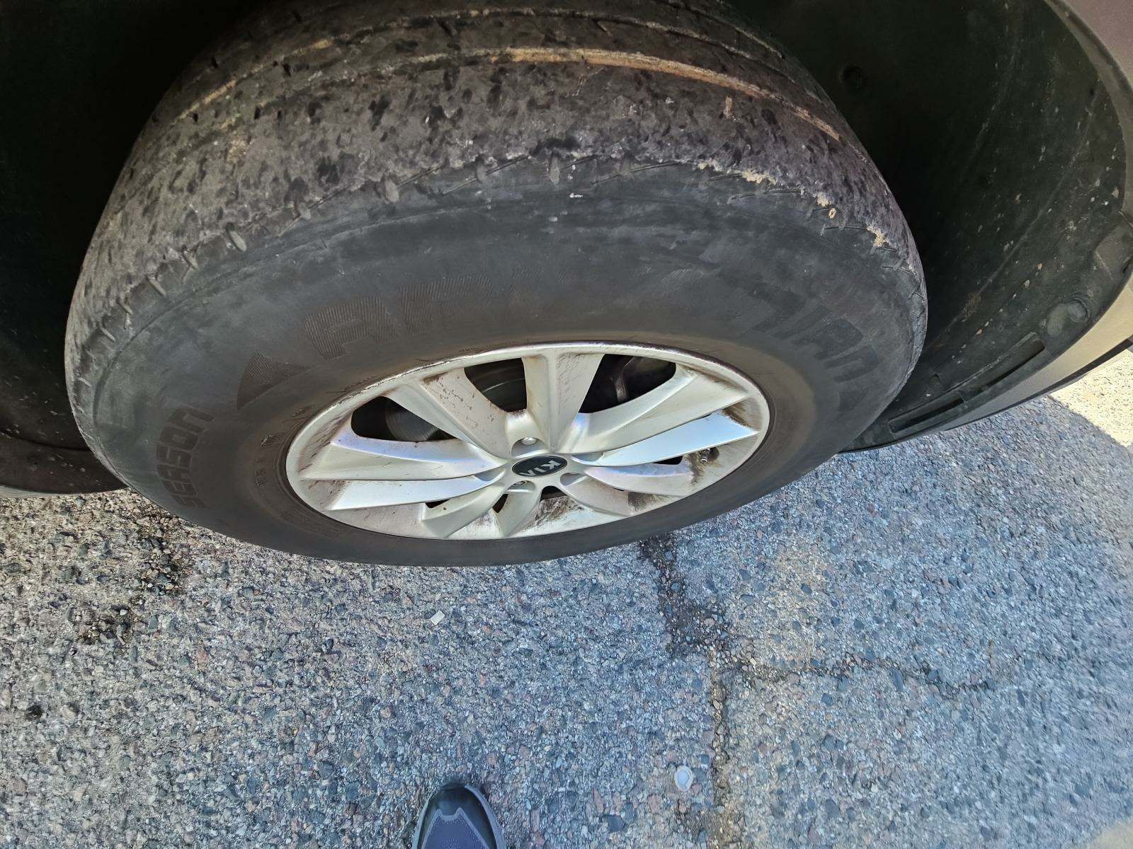 2019 Kia Sorento L FWD