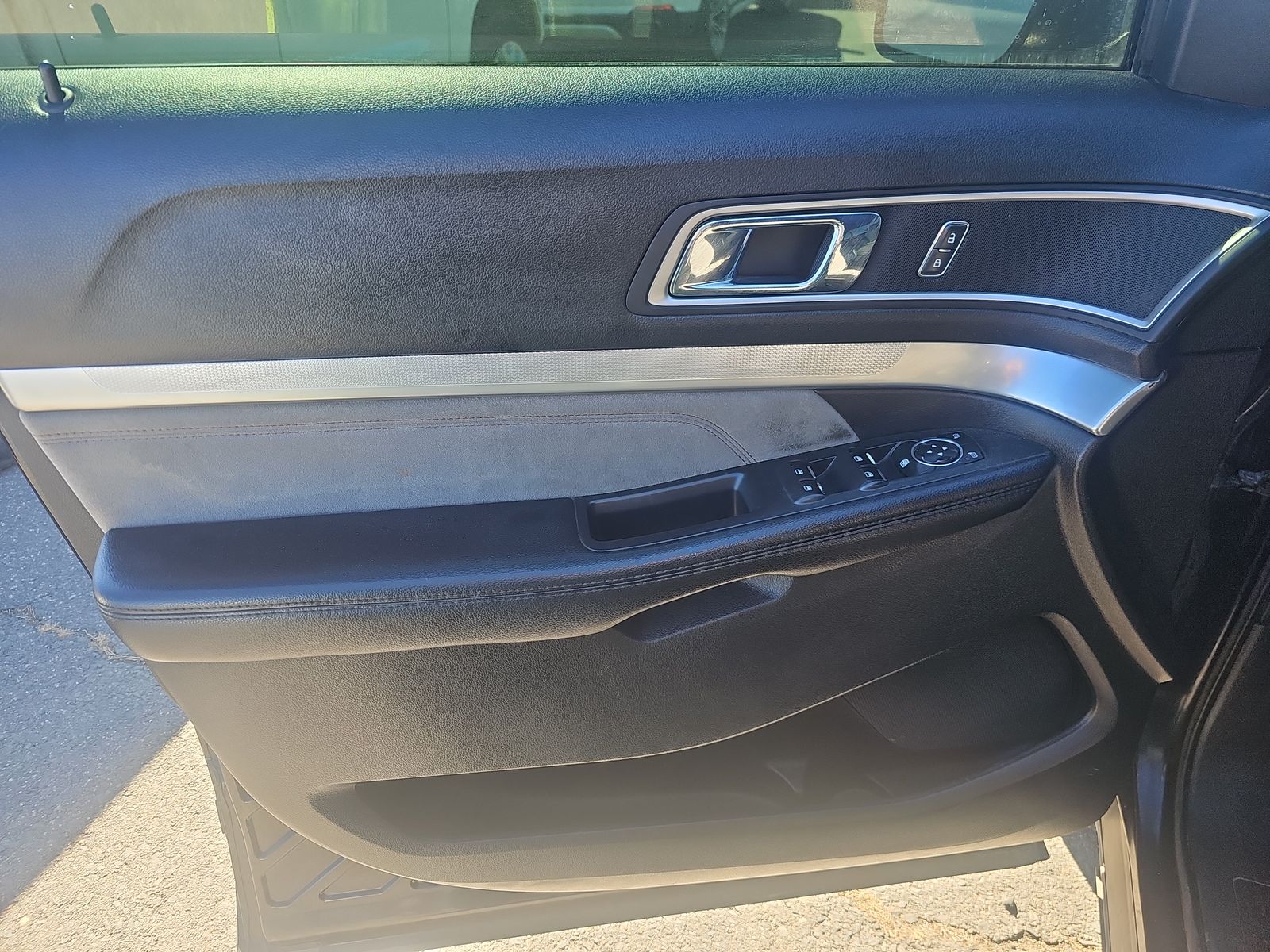 2017 Ford Explorer XLT FWD