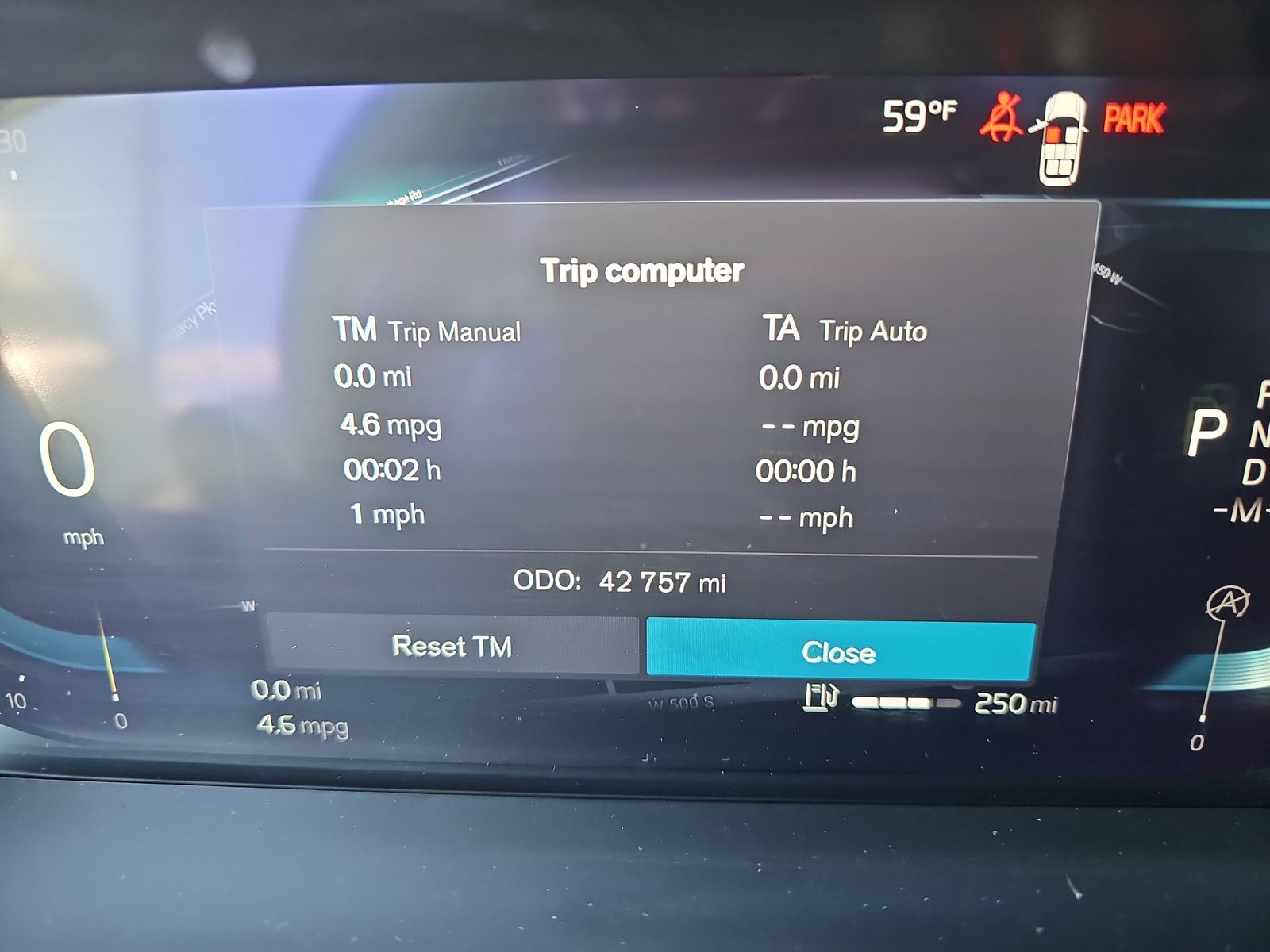 2023 Volvo XC90 B5 Plus AWD