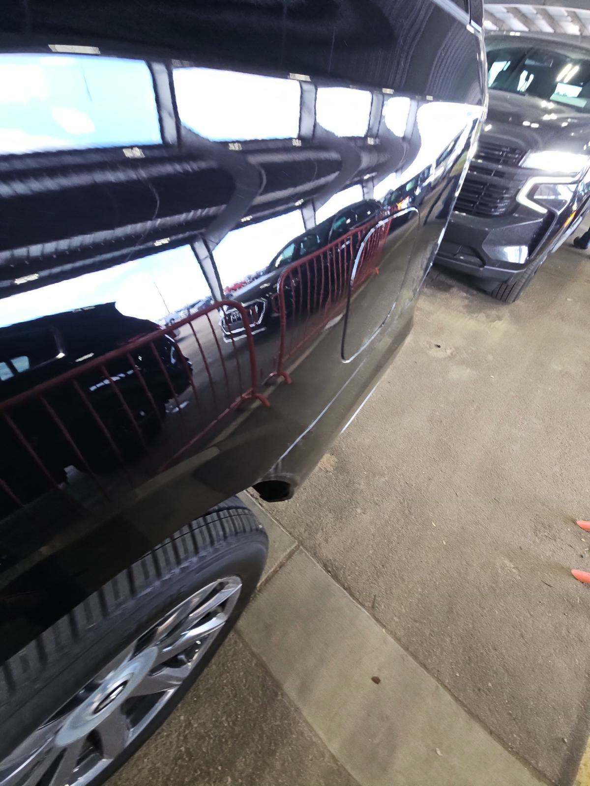 2024 Cadillac Escalade ESV Premium Luxury Platinum AWD