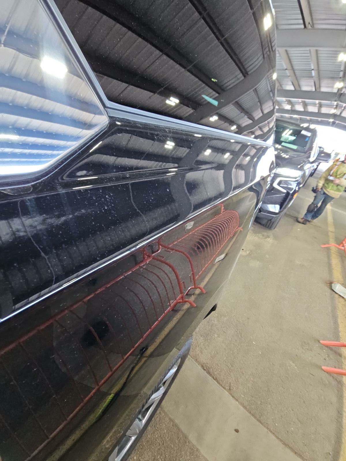 2024 Cadillac Escalade ESV Premium Luxury Platinum AWD