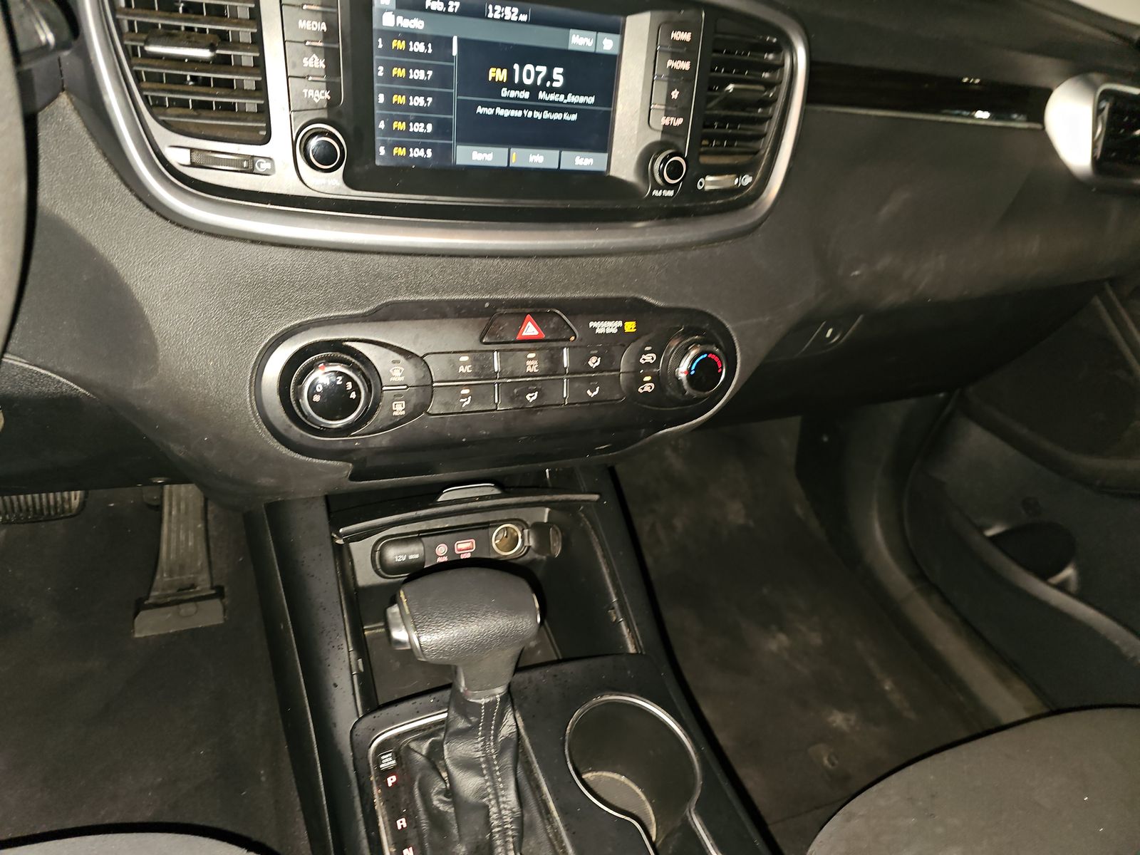 2019 Kia Sorento L FWD