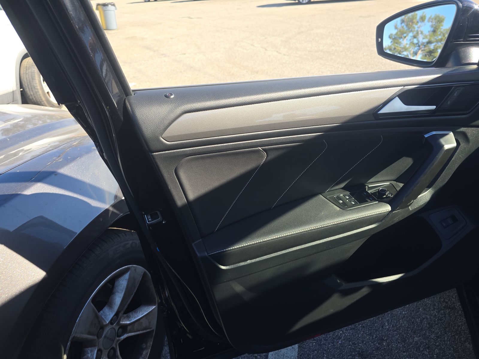 2024 Volkswagen Tiguan 2.0T Wolfsburg Edition FWD