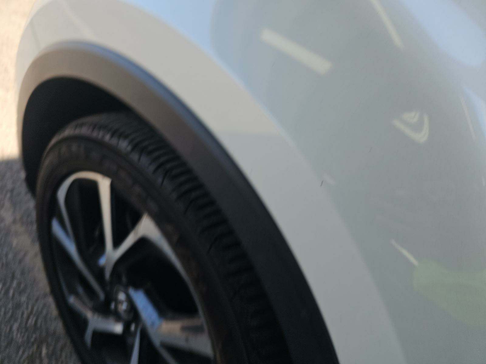 2019 Toyota C-HR XLE FWD