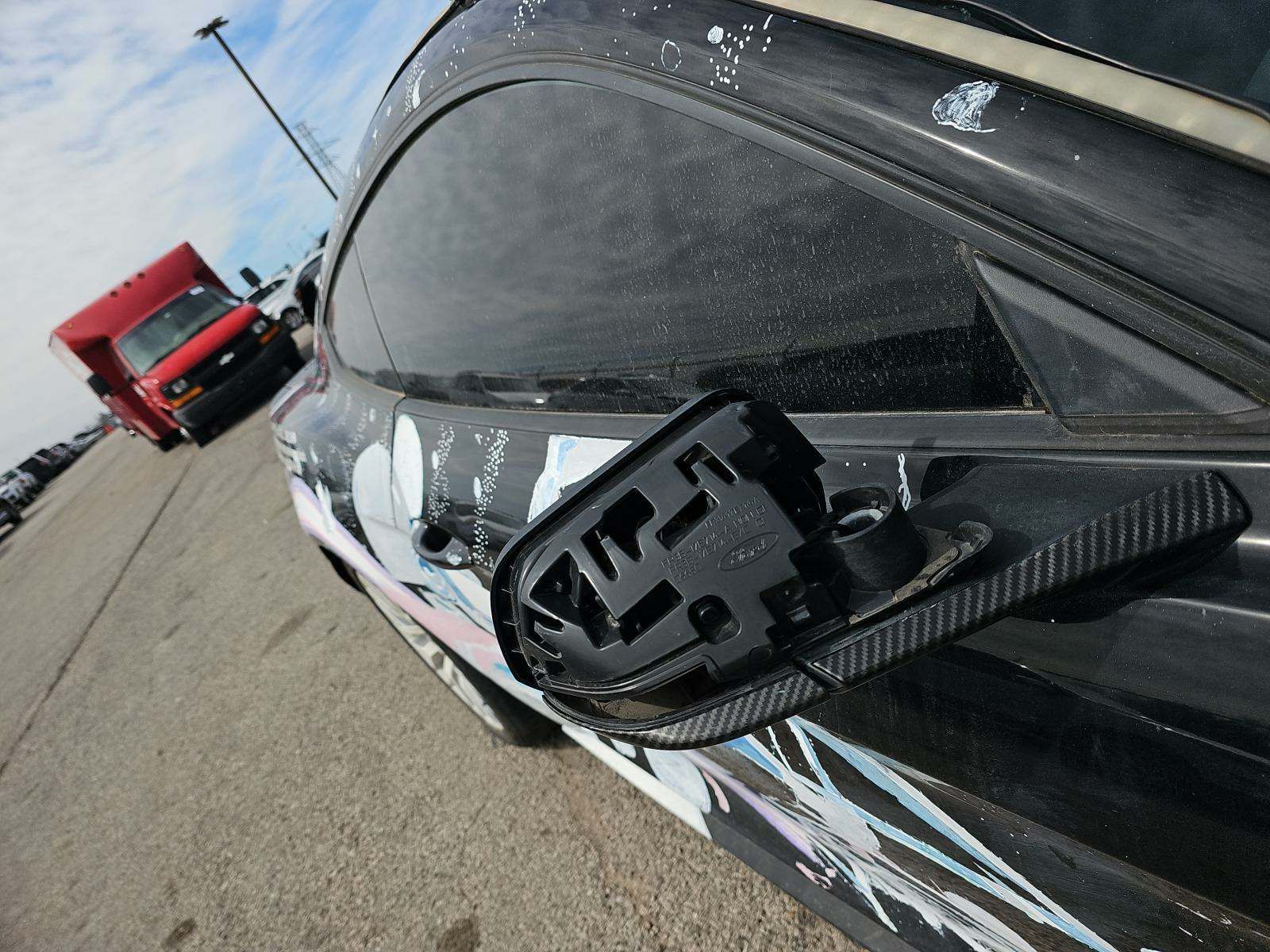 2020 Ford Mustang EcoBoost RWD