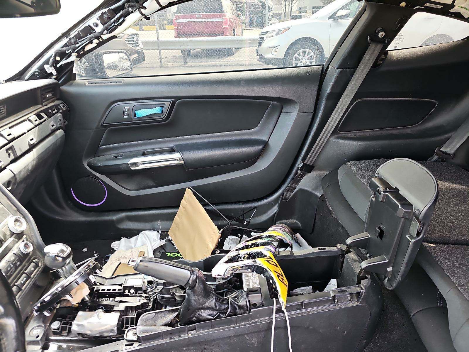 2020 Ford Mustang EcoBoost RWD