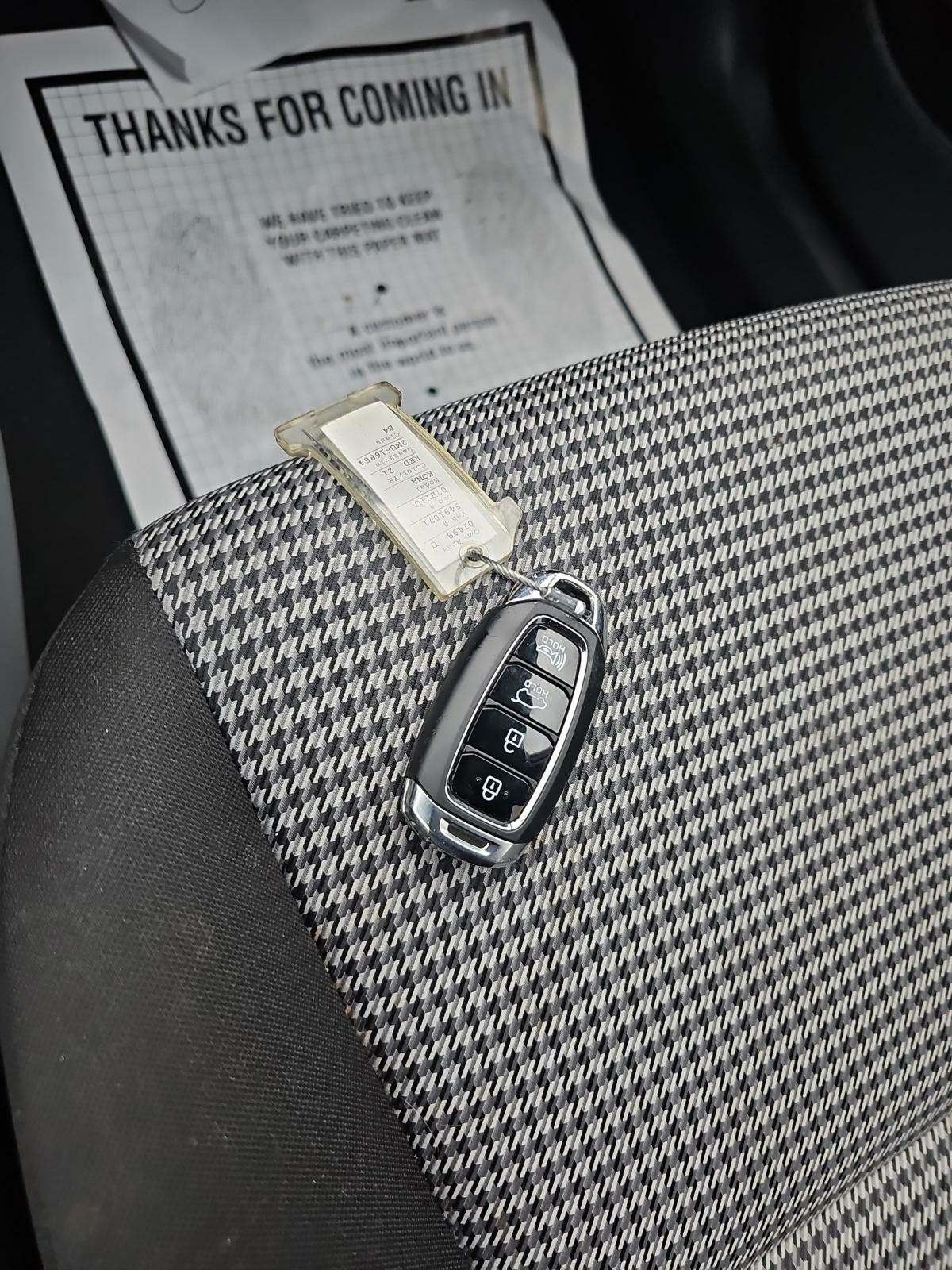 2021 Hyundai Kona SEL FWD