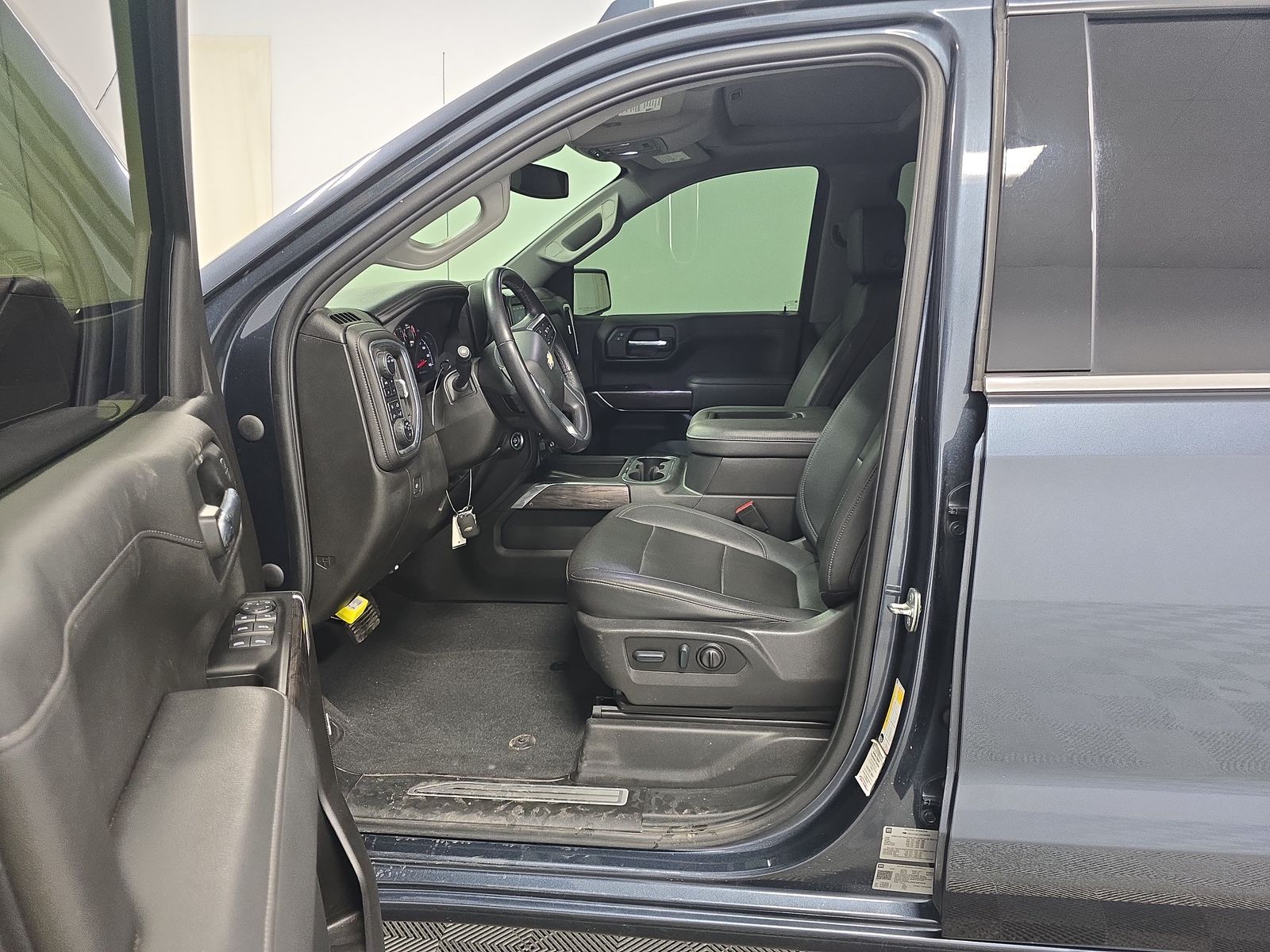 2022 Chevrolet Silverado 1500 LTZ AWD