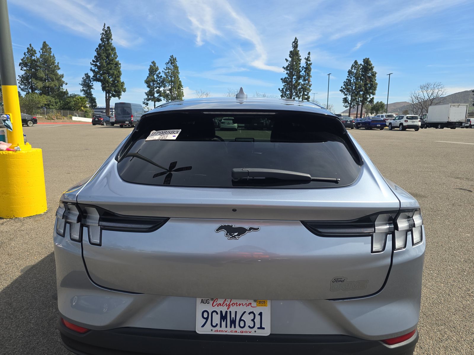 2022 Ford Mustang Mach-E Select RWD