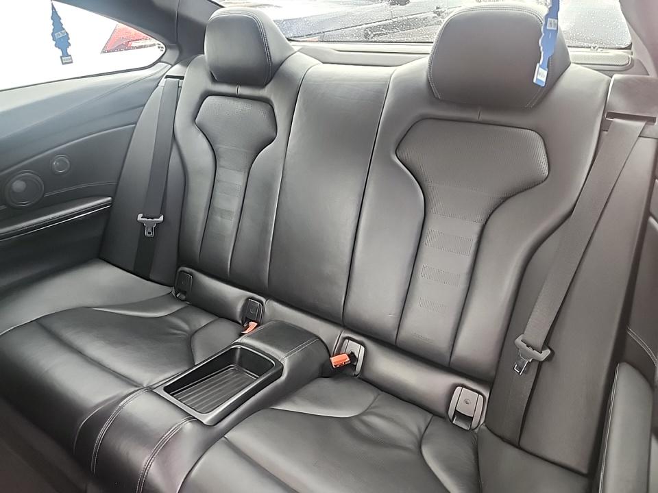 2015 BMW M4 Base RWD