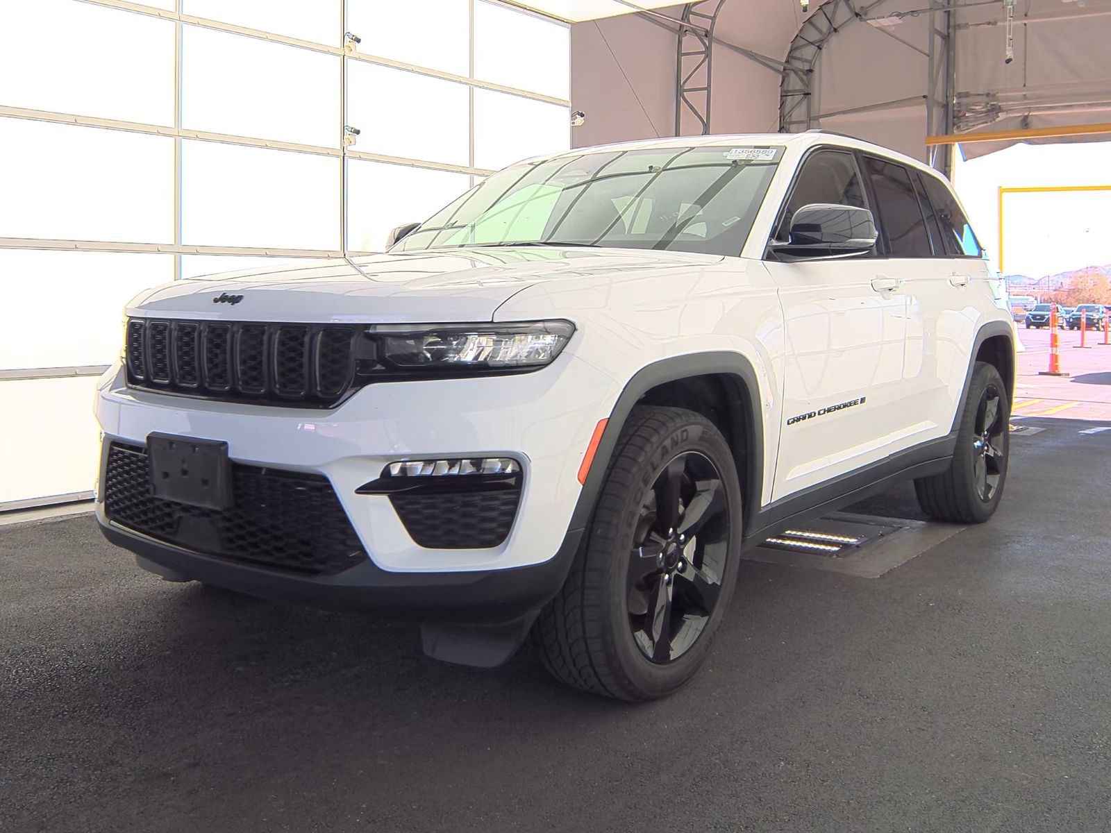 2023 Jeep Grand Cherokee Limited AWD